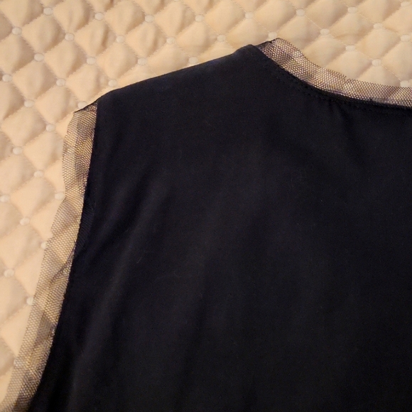 Top - Picture 4 of 4